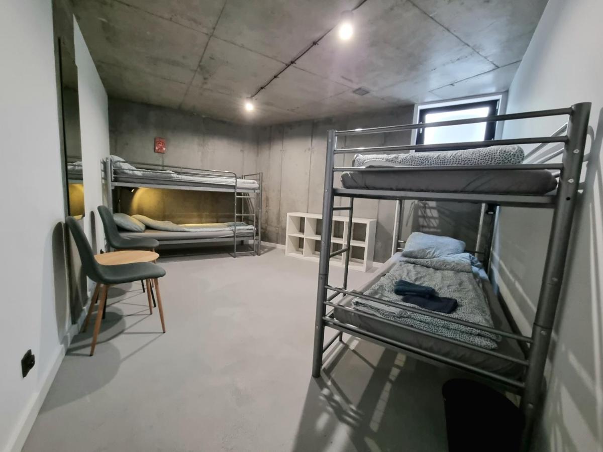 Industrialna Piwnica Hostel Gdańsk Kültér fotó