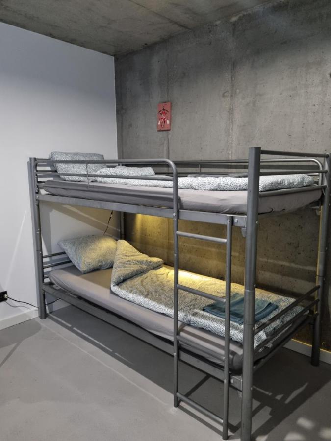 Industrialna Piwnica Hostel Gdańsk Kültér fotó