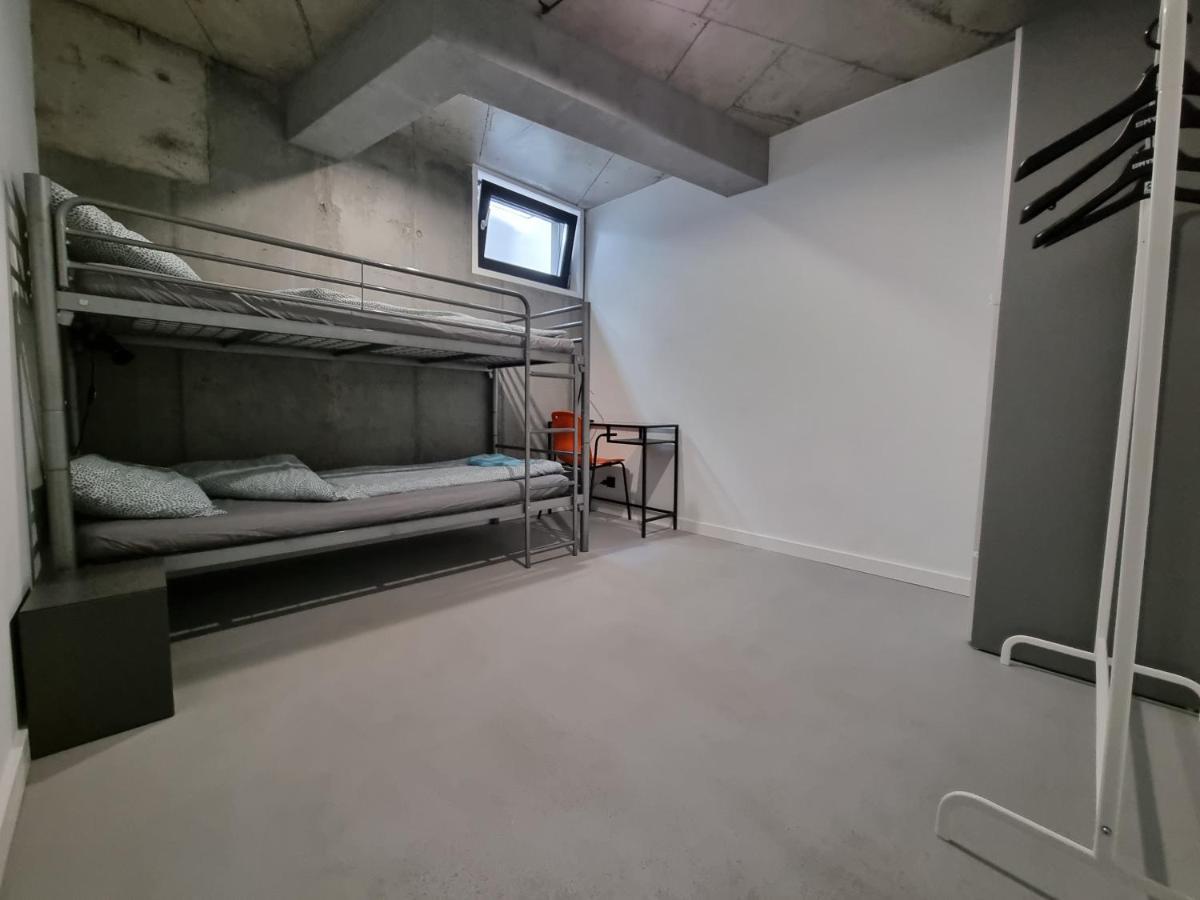 Industrialna Piwnica Hostel Gdańsk Kültér fotó